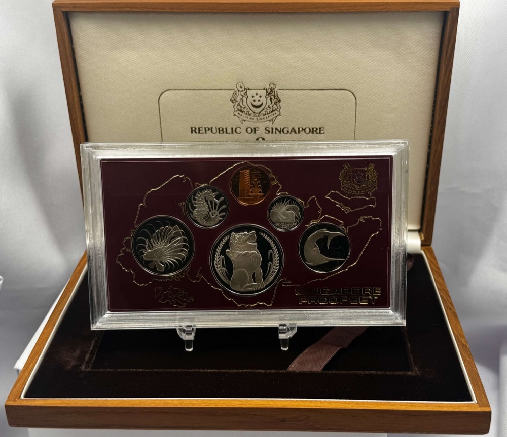 Singapore 1984 Proof Coin Set product image