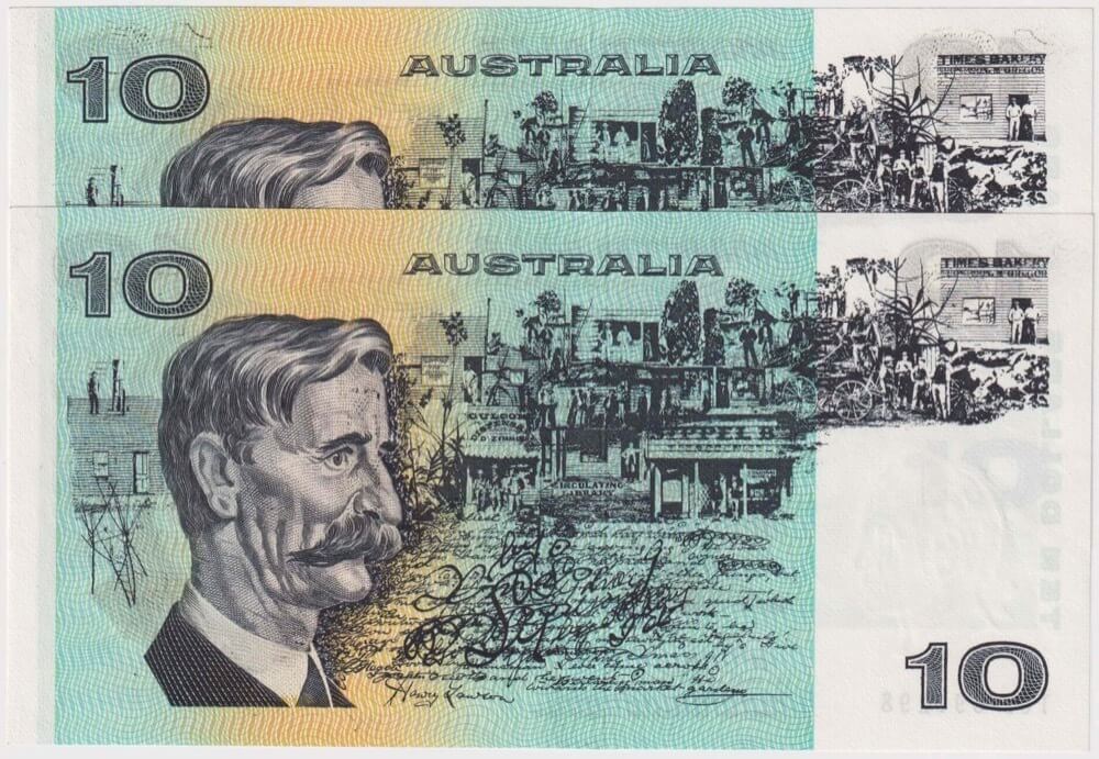 1974 $10 Note Consecutive Pair Australia Phillips/Wheeler R305 about Unc