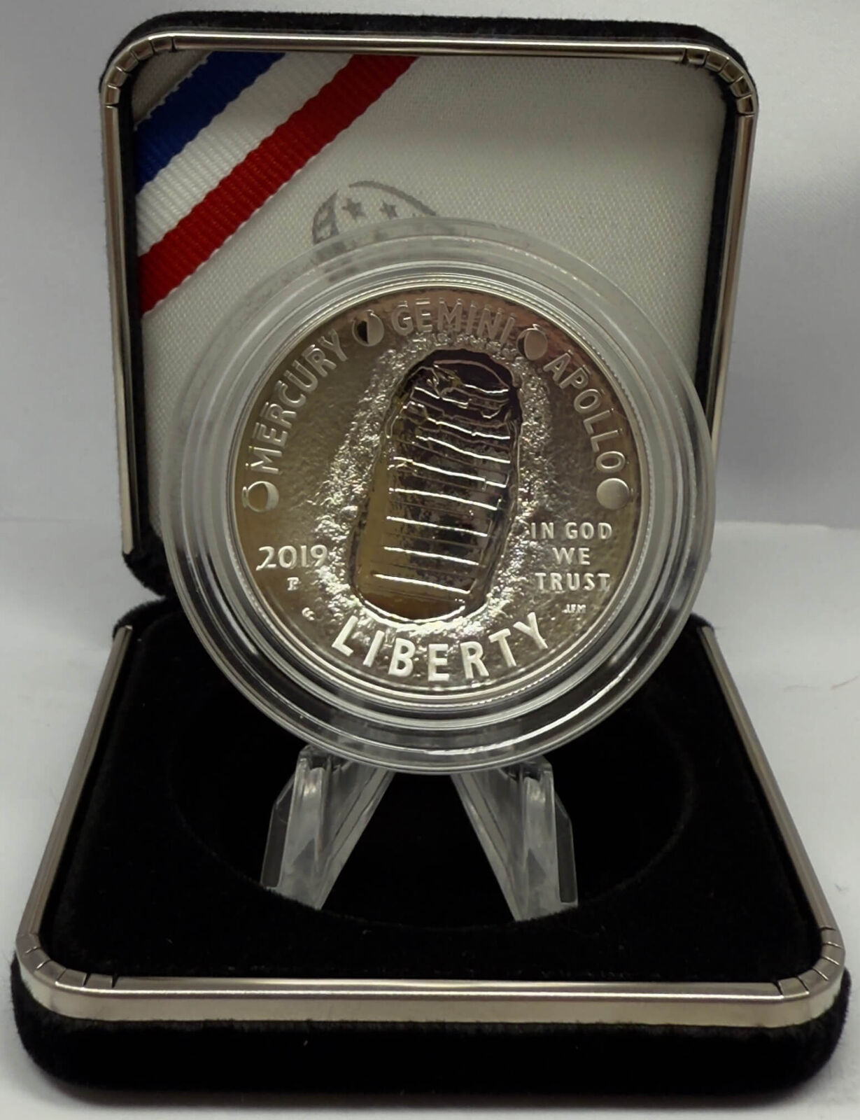 USA 2019 Silver Dollar Proof KM#689 Apollo 11 50th Anniversary product image
