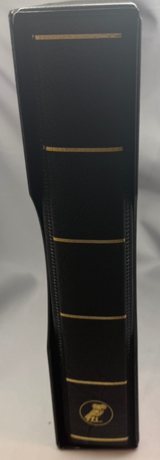Lighthouse Supreme Banknote Album - Holds 60 Banknotes in Acid Free Pages