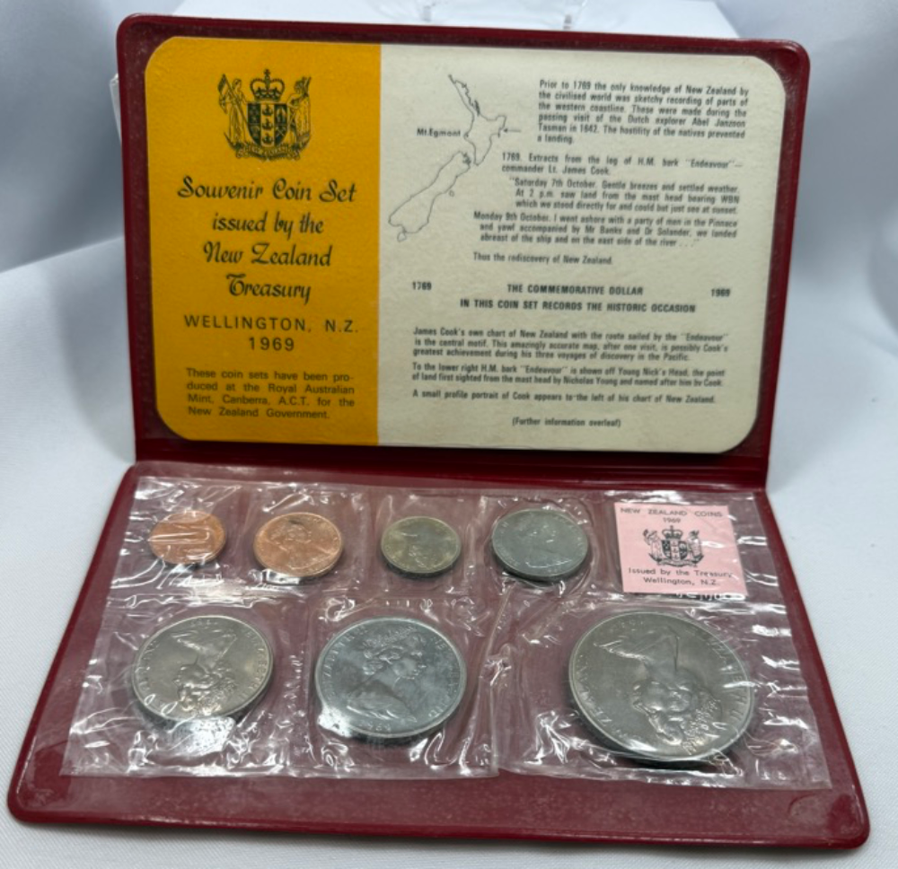 New Zealand 1969 Uncirculated Coin Set product image