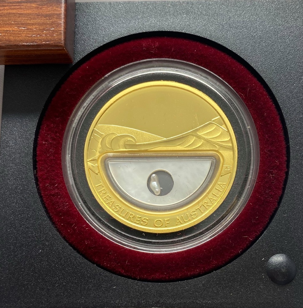 2011 Gold 1 Ounce Proof Coin Treasures of Australia Pearls product image