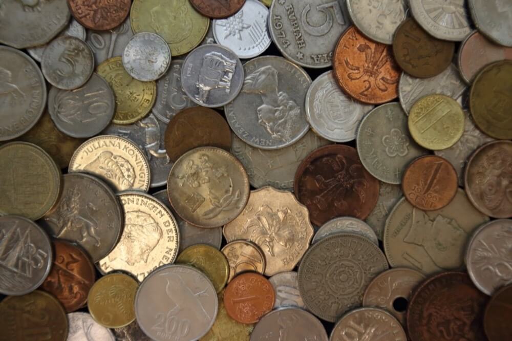 Bulk Lot of 300 World / Foreign Coins (2.5kg) product image