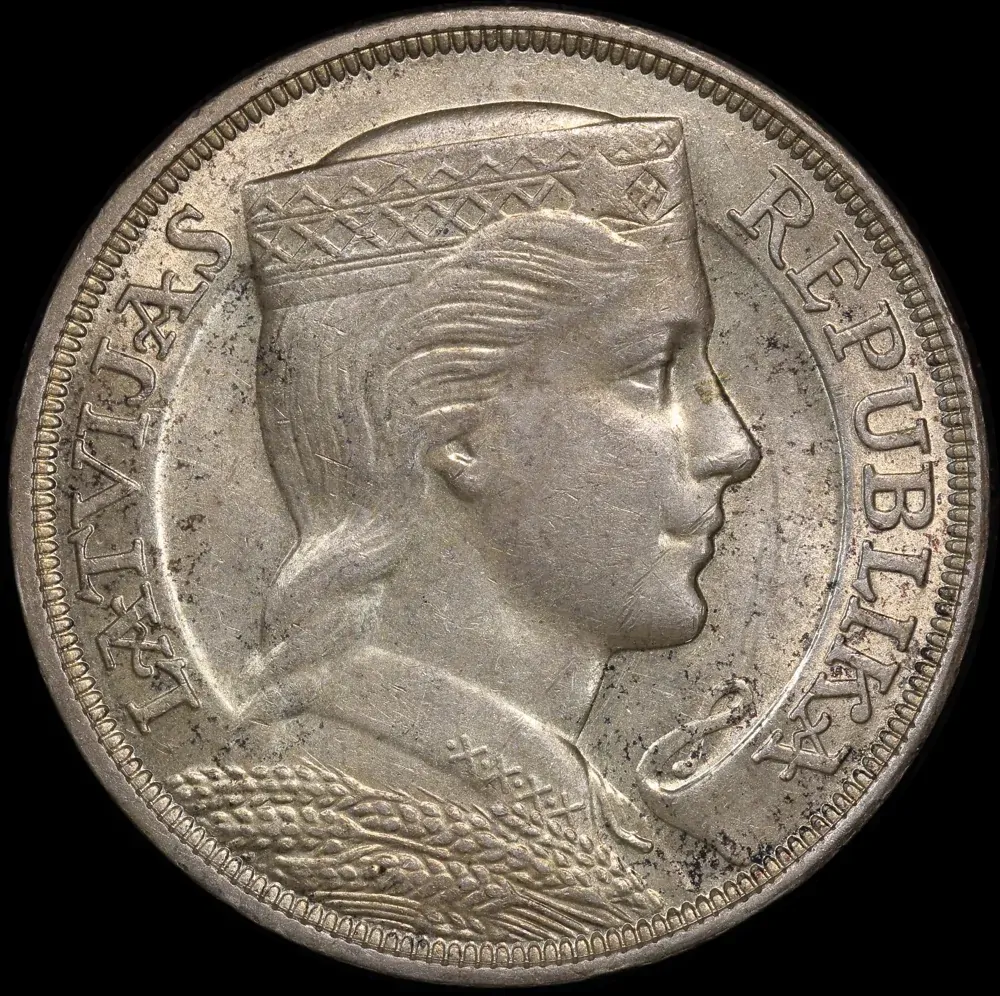 Latvia 1931 Silver 5 Lati KM#9 about Unc product image