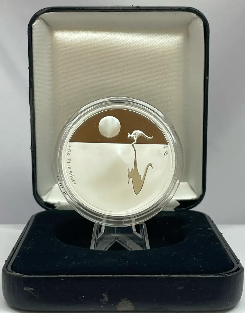 2010 One Dollar Silver Proof Coin Kangaroo at Sunset F15 Privy Mark