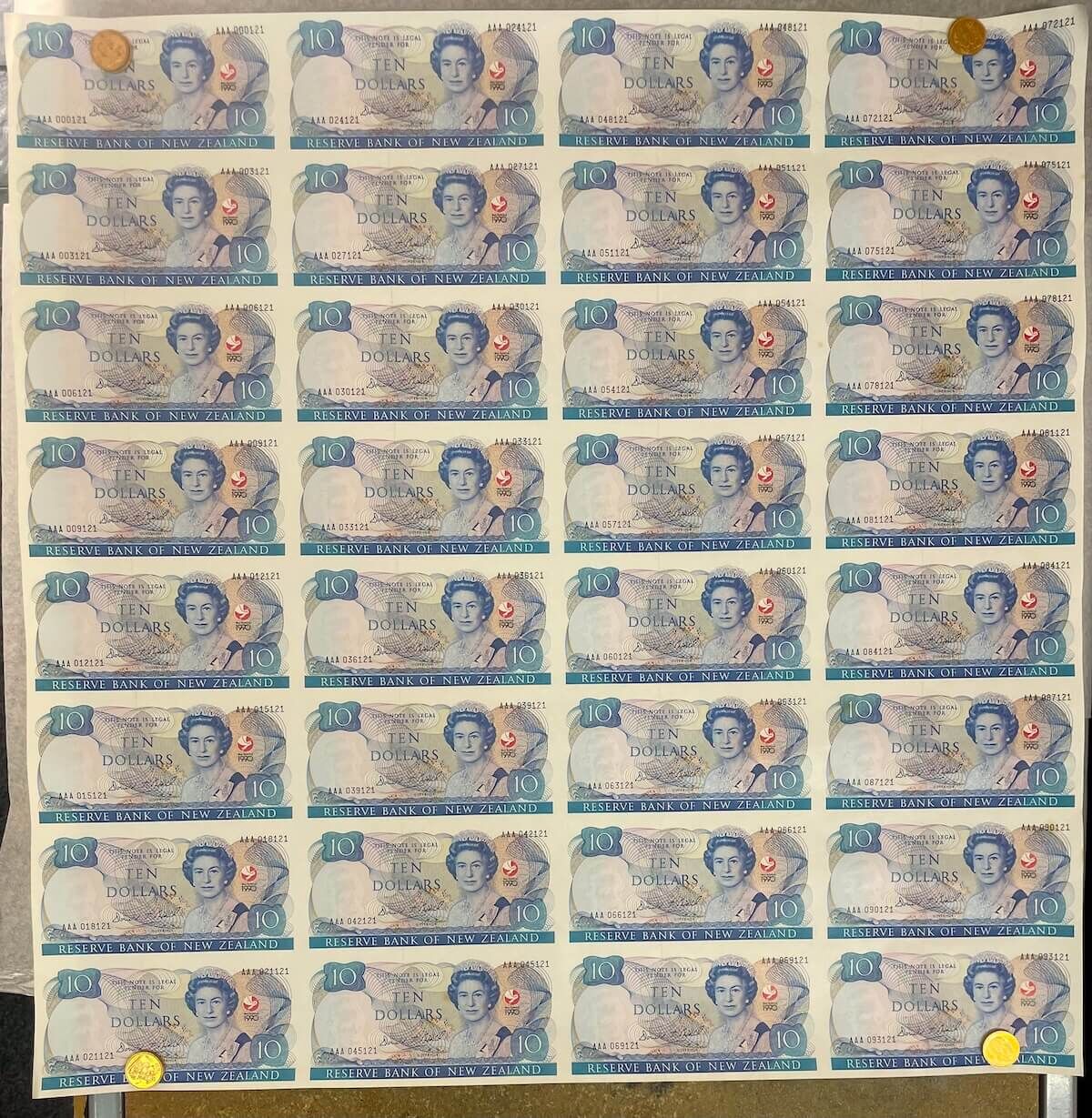 New Zealand 1990 Uncut Sheet of 32 10 Dollar Notes Treaty of Waitangi