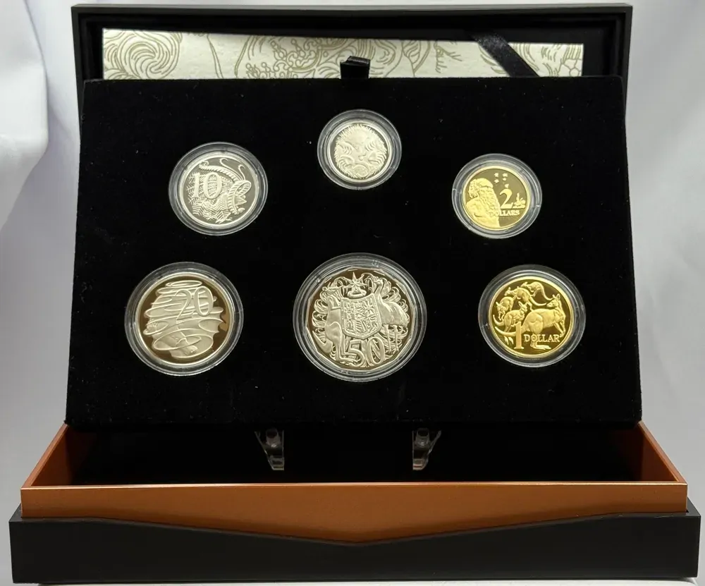 2017 Proof Coin Set Effigy of an Era: Ian Rank-Broadley Portrait