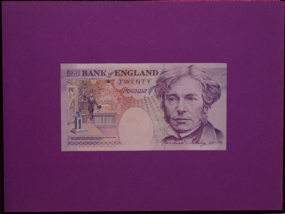 1991 Bank of England 20 Pound Pair - 1st / Last Prefix Folder product image