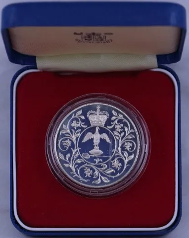 1977 Silver 25 Pence Coin Jubilee Commemorative In Case product image