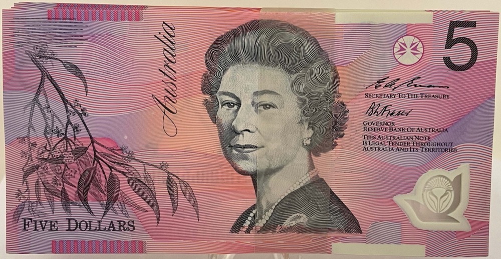 1995 $5 Note Bundle of 100 Narrow Orientation Bands Fraser/Evans R217ai Uncirculated