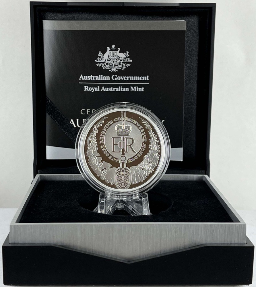 2015 Silver 5 Dollar Proof Longest Reigning Monarch