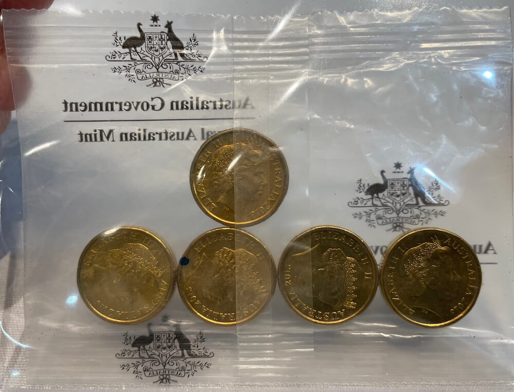 2013 Coloured 2 Dollar Mint Bag of 5 Coins Purple Crown Coronation