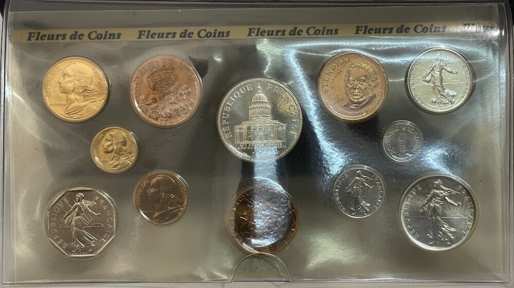 France 1983 Specimen Coin Set of 12 Fleurs de Coin