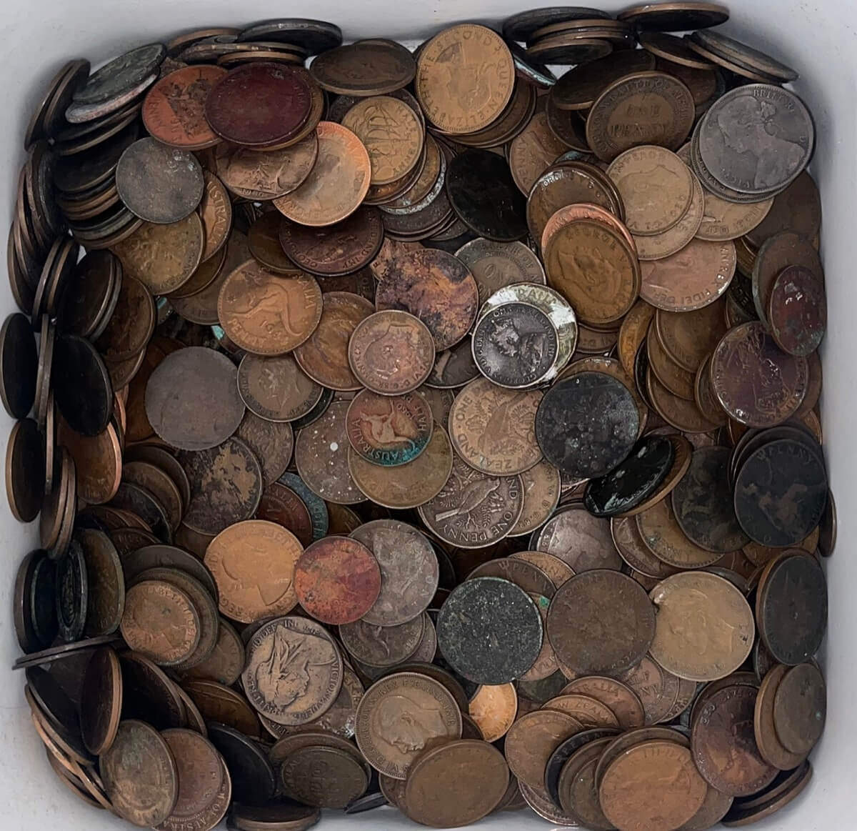 Bulk Lot of 3kg in Commonwealth Copper Coins product image