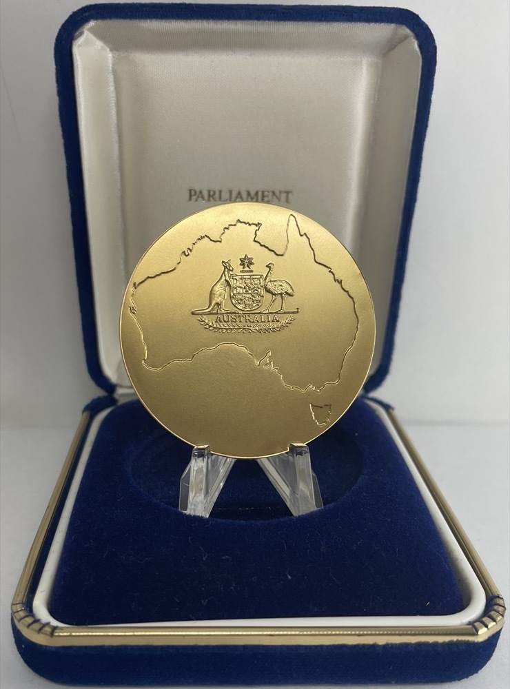 1988 ~ Aluminium-Bronze Medallion Parliament of Australia