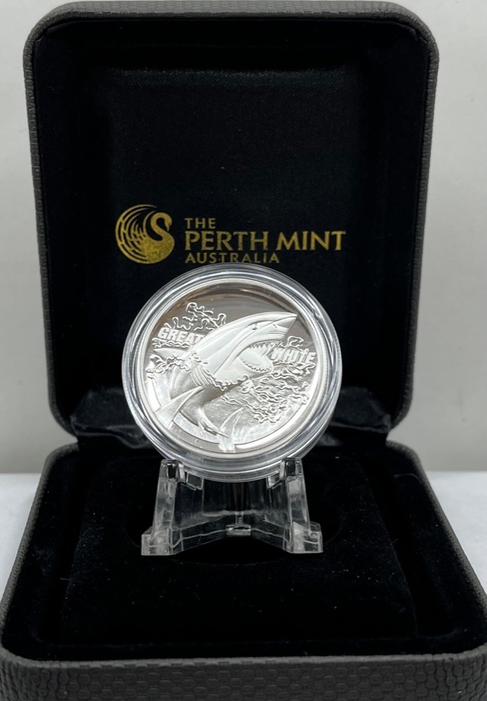 2015 Silver 1oz High Relief Proof Coin Great White Shark product image