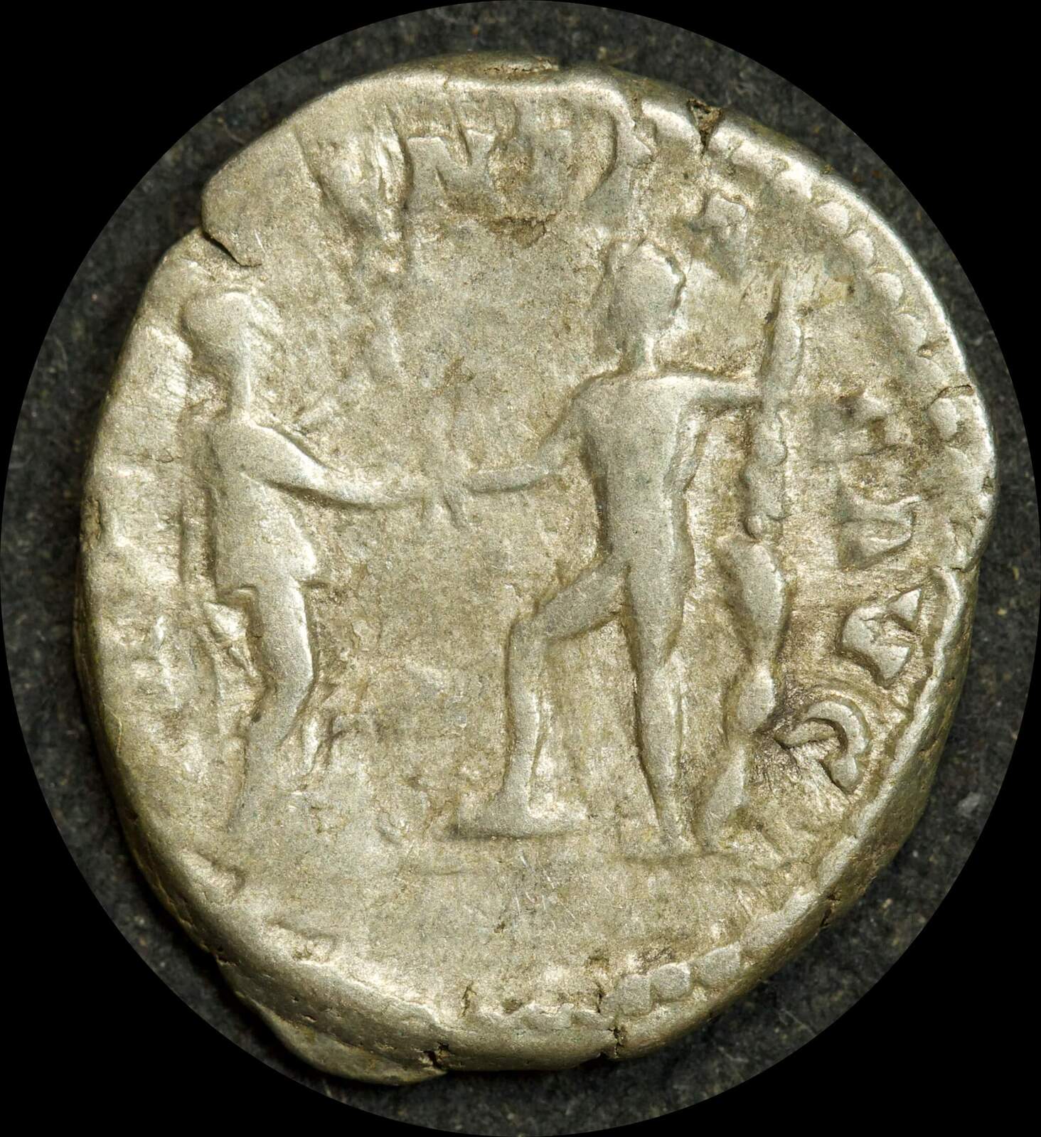 Ancient Rome (Imperial) 177-192AD Commodus Silver Denarius RIC III 259a Fine