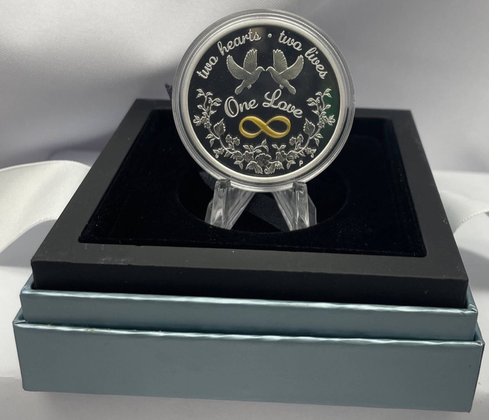 2021 Silver 1oz Proof Coin One Love product image