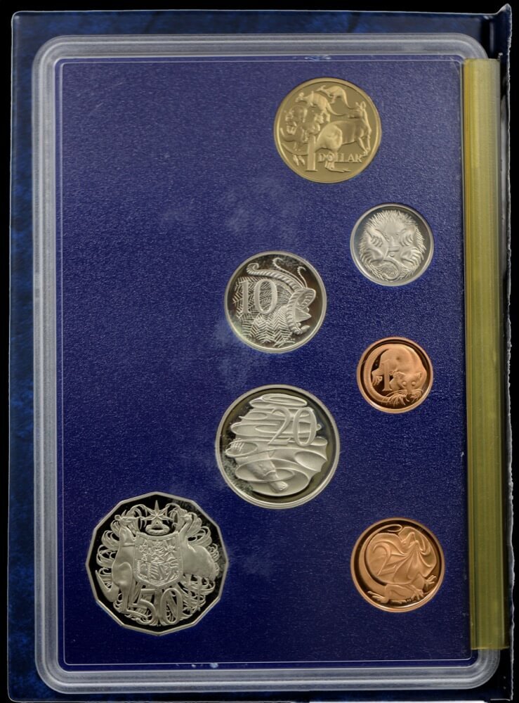 Australia 1987 Proof Coin Set Damaged Packaging