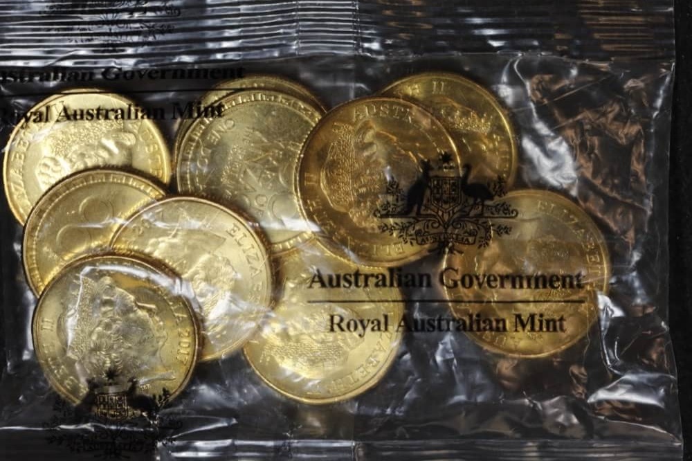 2017 Mint Bag of 10 1 Dollar Coins 100 Years of ANZAC product image