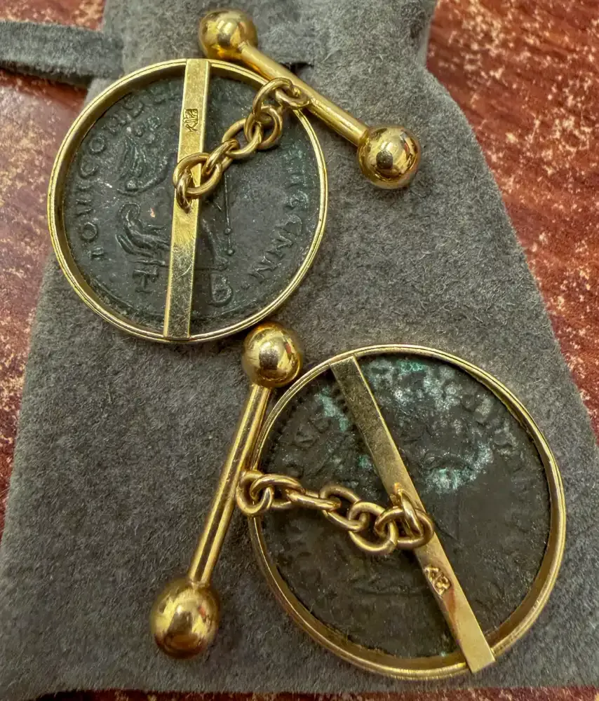 18 Carat Gold Constantine Follis Cufflinks product image