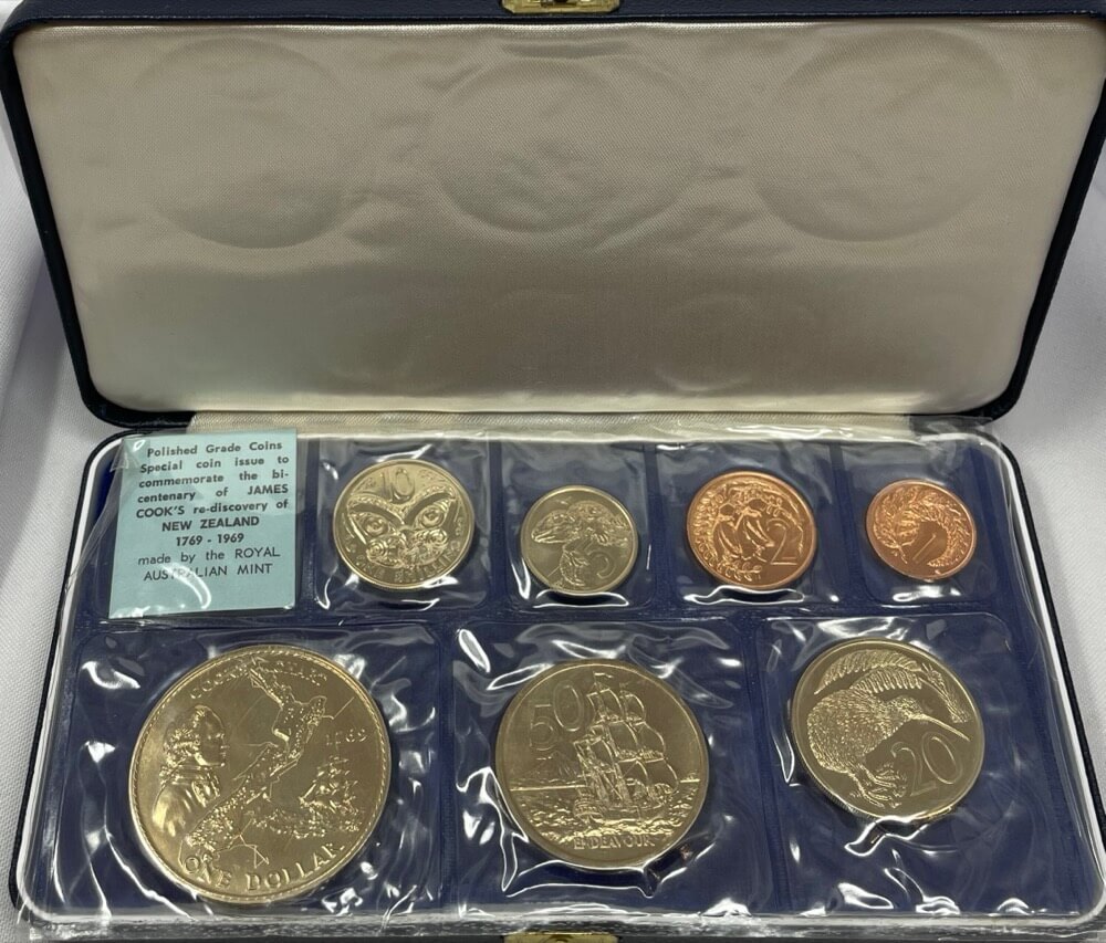 New Zealand 1969 Uncirculated Coin Set - Cook Commemorative product image