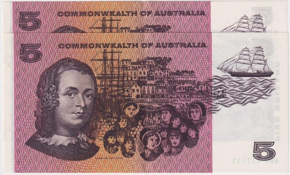 1972 $5 Note Commonwealth of Australia Phillips/Wheeler R204 Consecutive Pair good EF