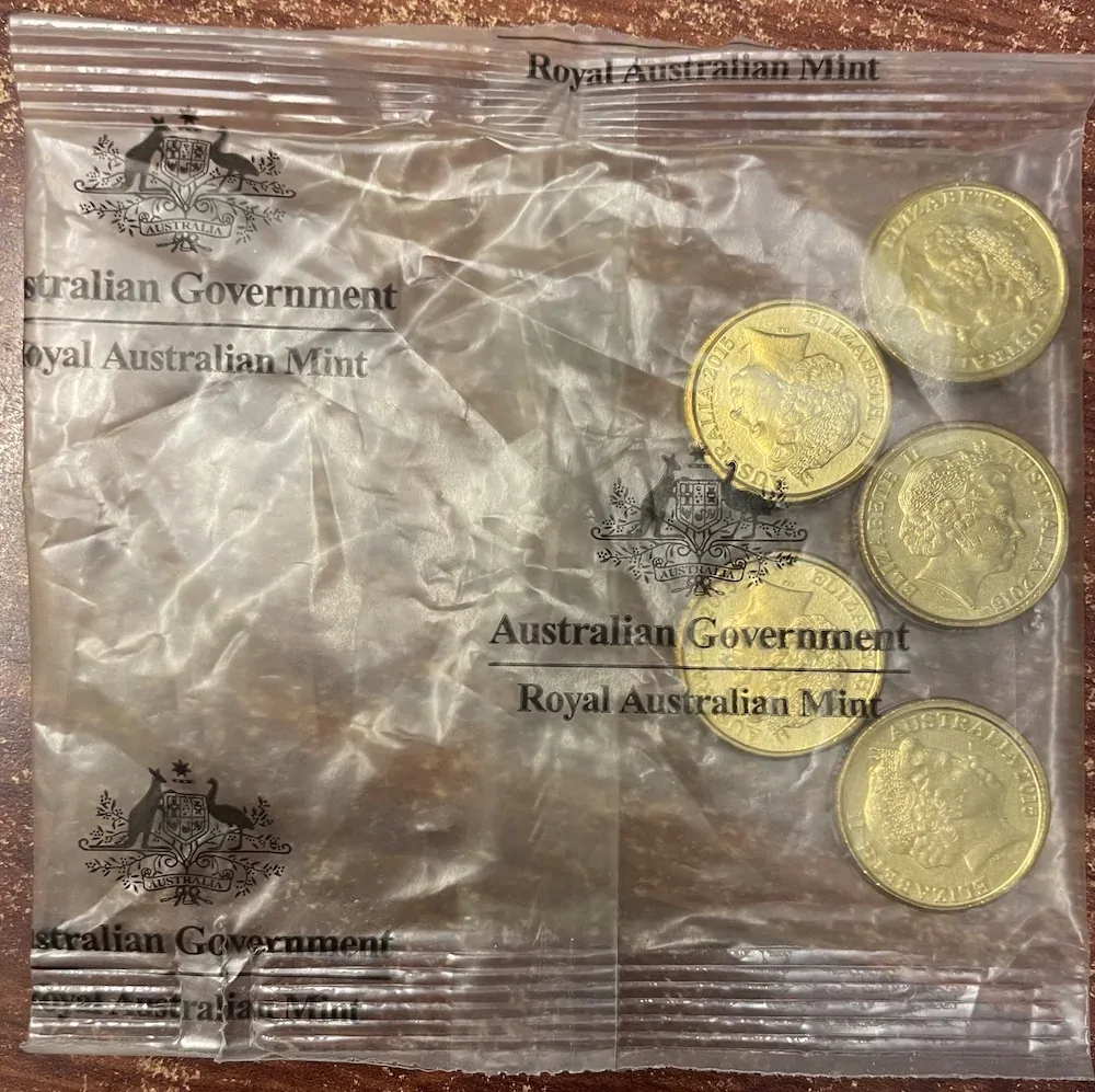 2015 Coloured $2 Mint Bag of 5 Coins Remembrance Day product image