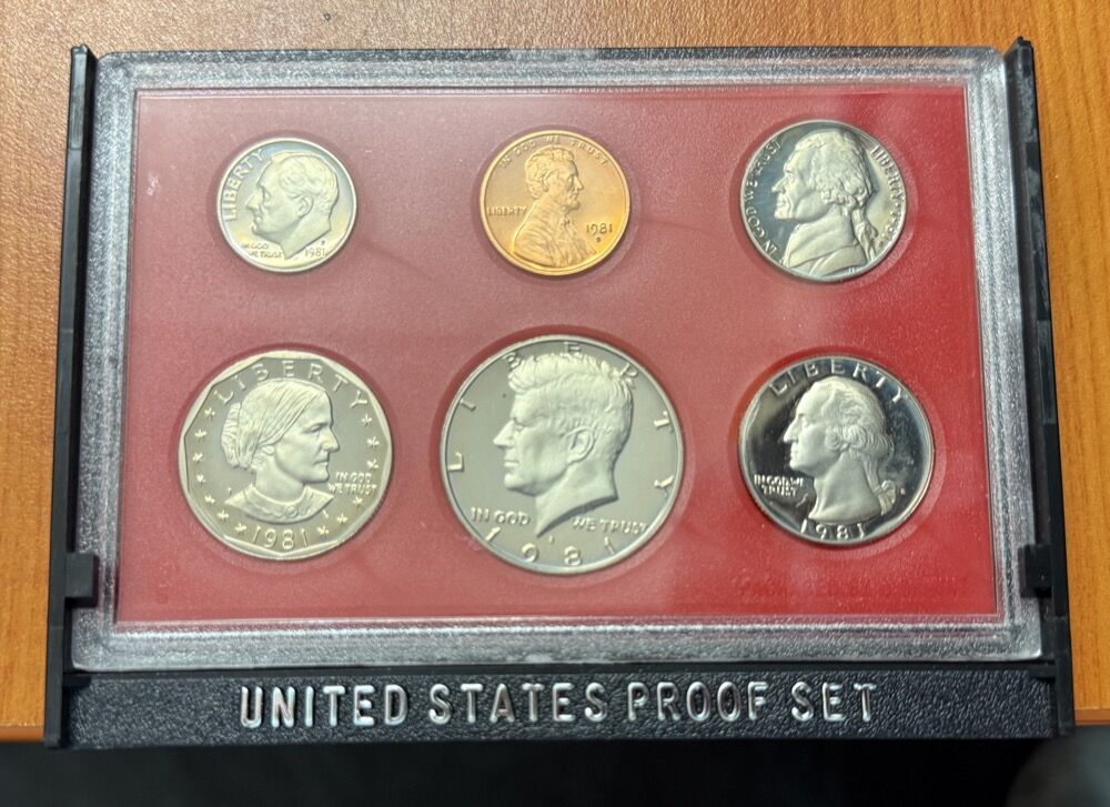 United States 1981 Proof Coin Set product image