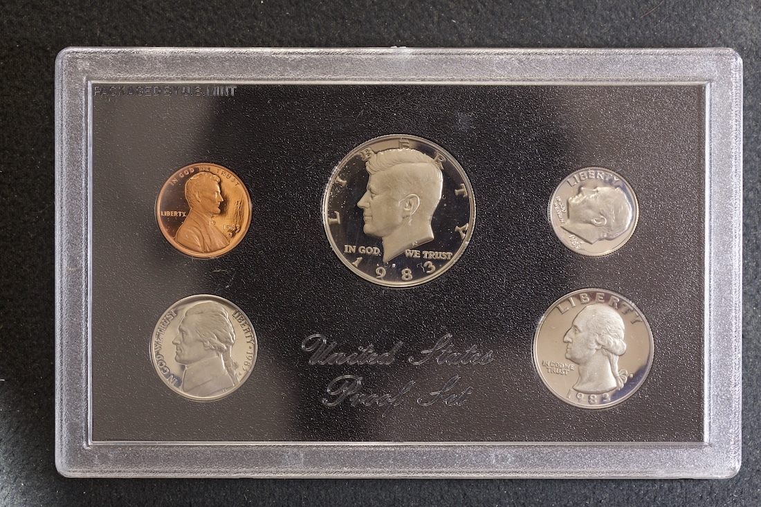 United States 1983 Proof Coin Set product image