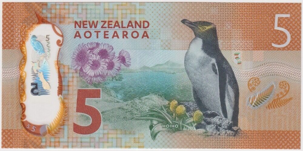 New Zealand 2015 5 Dollars P#191 AA15 Uncirculated product image