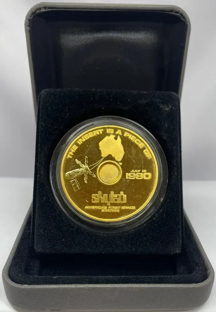 1980 Gold Medallion Skylab Kara International C#1980/23 Missing Box and Certificate