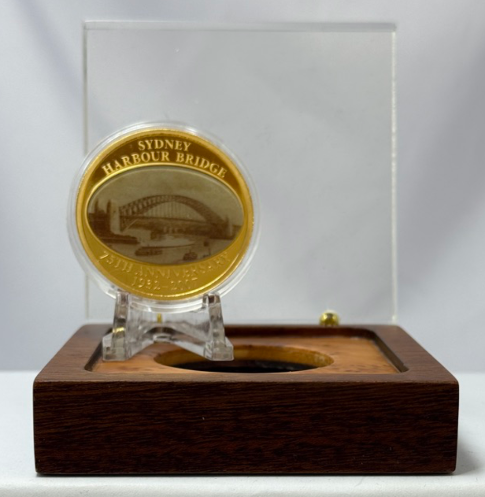 Cook Islands 2007 Gold Proof 100 Dollar / 1oz Lenticular Coin Sydney Harbour Bridge