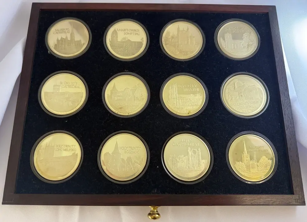 Birmingham Mint 1974 - 1977 Silver 36 Medal Collection The Beauty of Britain's Churches 43.3581ozt product image