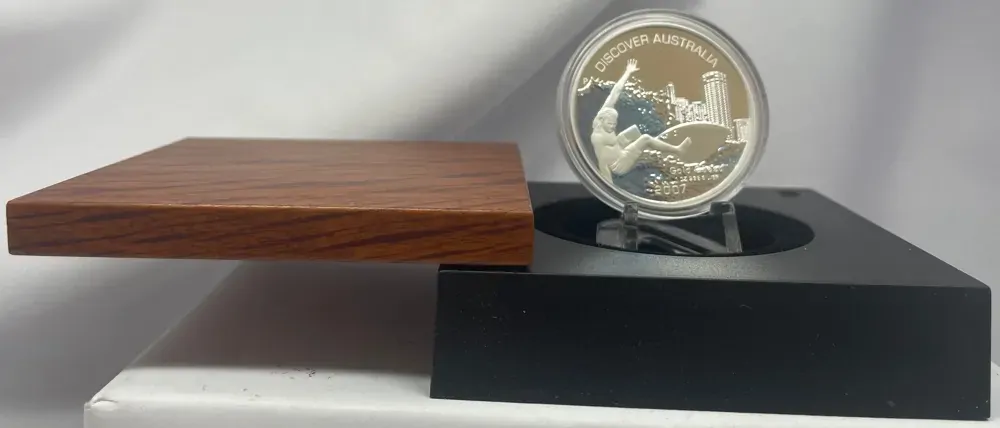 2007 Silver 1oz Proof Coin Discover Australia Gold Coast