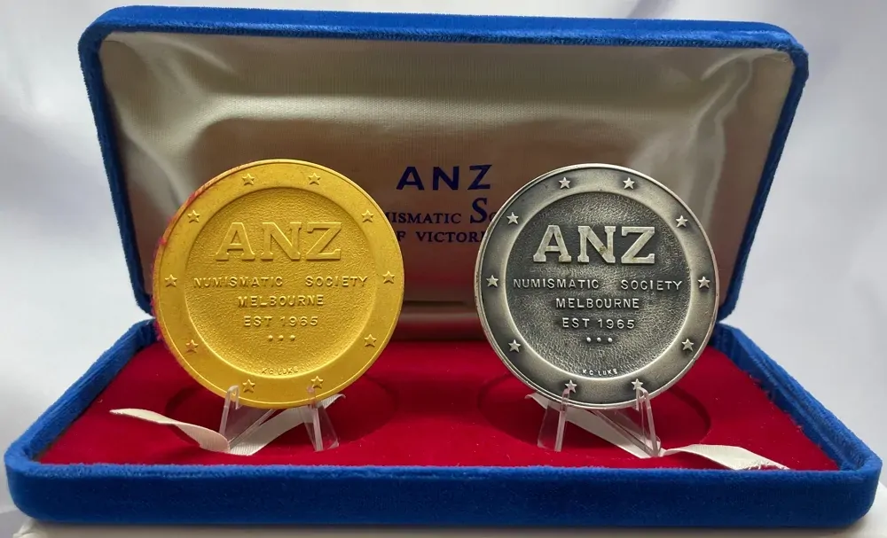 1976 Silvered and Gilded Medal Pair 75th Anniversary of the Australian Federation