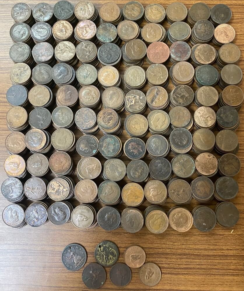 Bulk Lot of 250 Copper Farthings