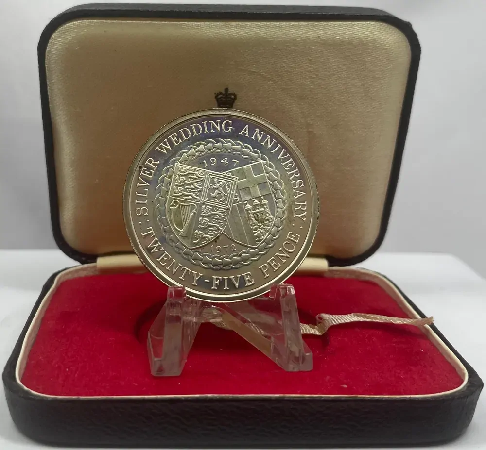 Isle of Man 1972 Silver 25 Pence Proof Coin Silver Wedding Anniversary product image