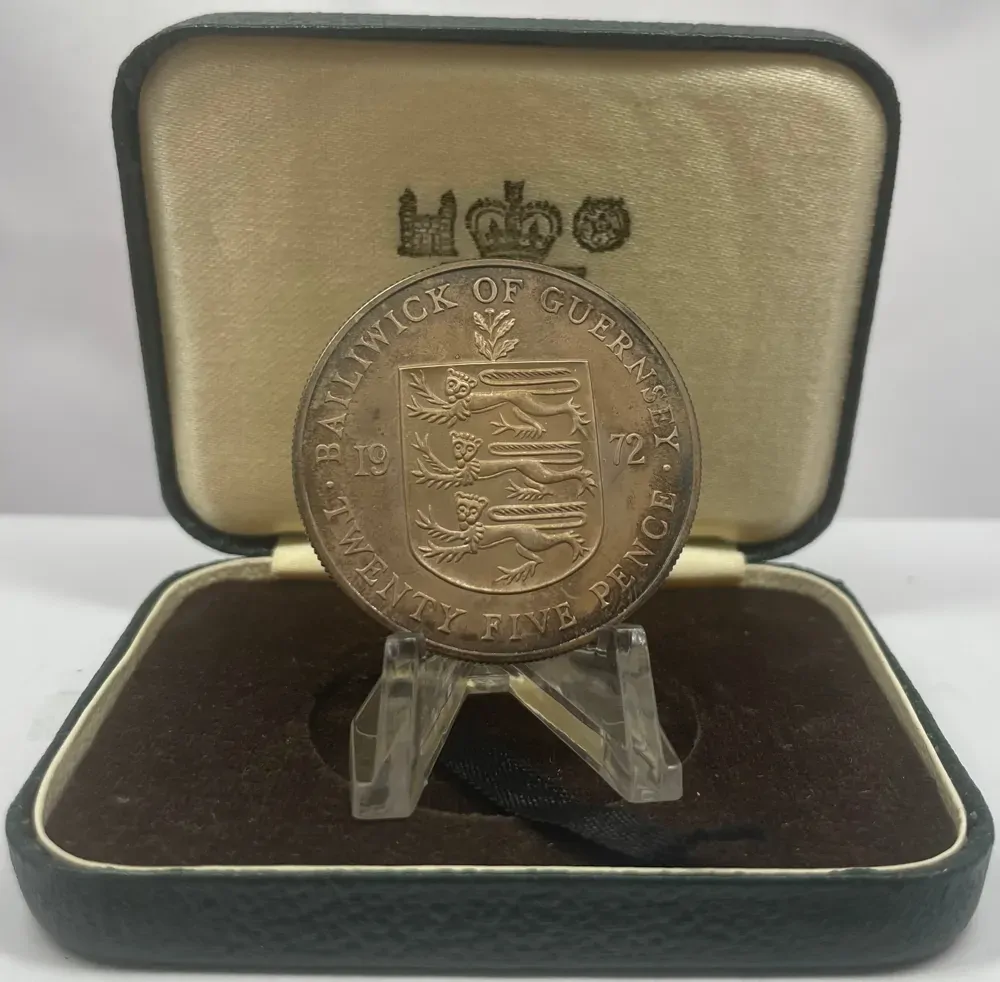 Guernsey 1972 Silver 25 Pence Proof Coin 25th Wedding Anniversary