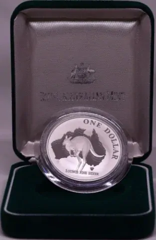 2000 Silver 1 Dollar Proof Coin Kangaroo and Map
