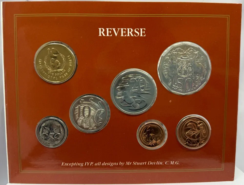 1986 Uncirculated Mint Coin Set Year Of Peace