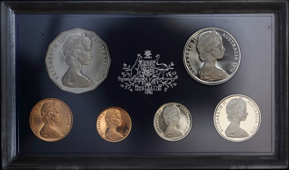 Australia 1976 Proof Coin Set With Original Foams and Certificate