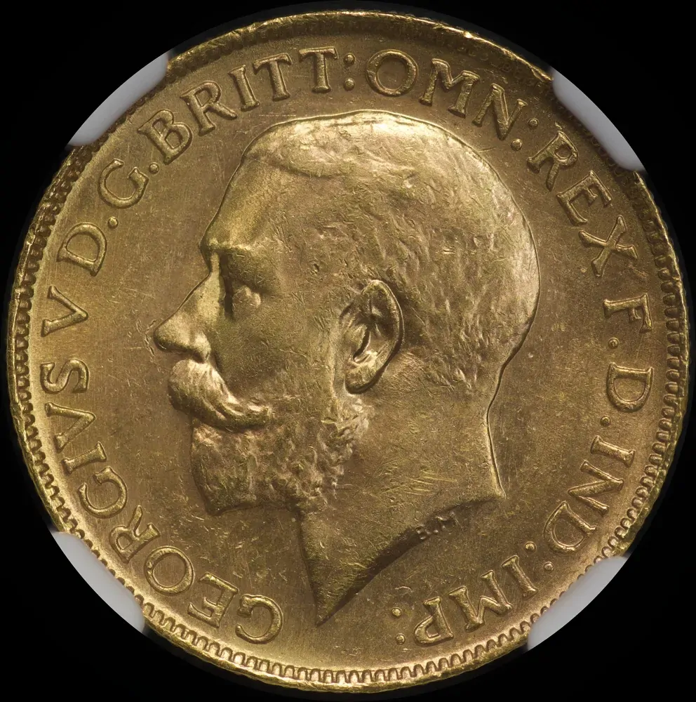 1919 Perth George V Large Head Sovereign Choice Unc (NGC MS64+)