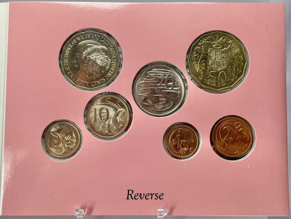 1981 Uncirculated Mint Coin Set Sherwoods Royal Wedding