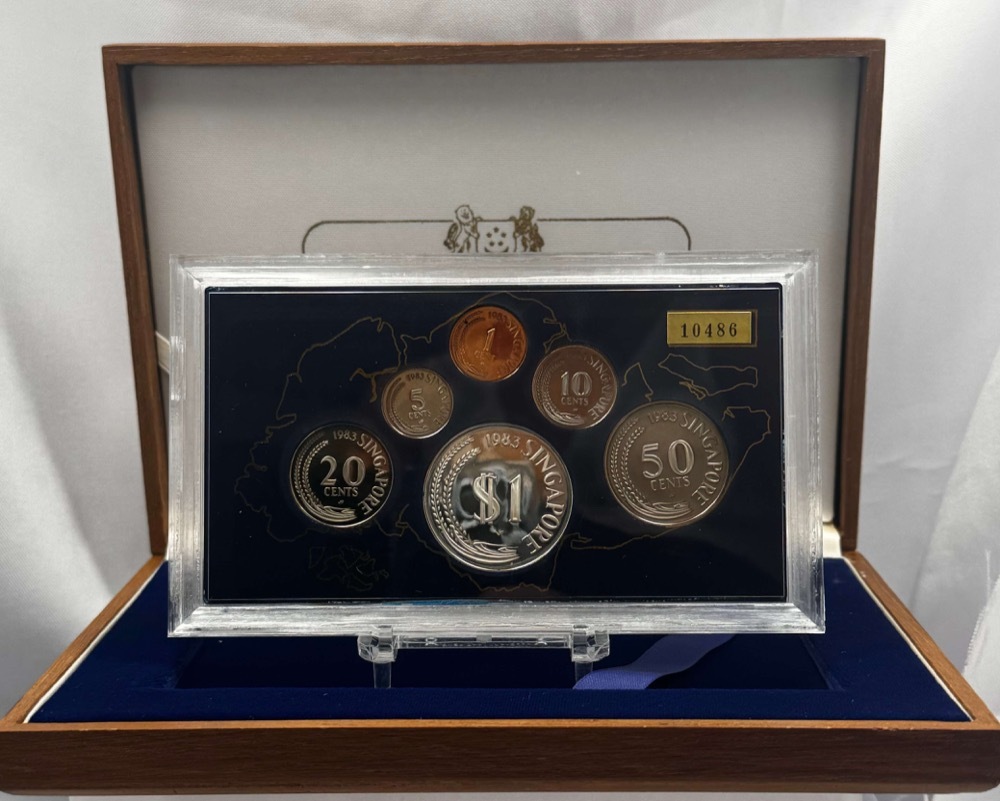 Singapore 1983 Proof Coin Set  product image