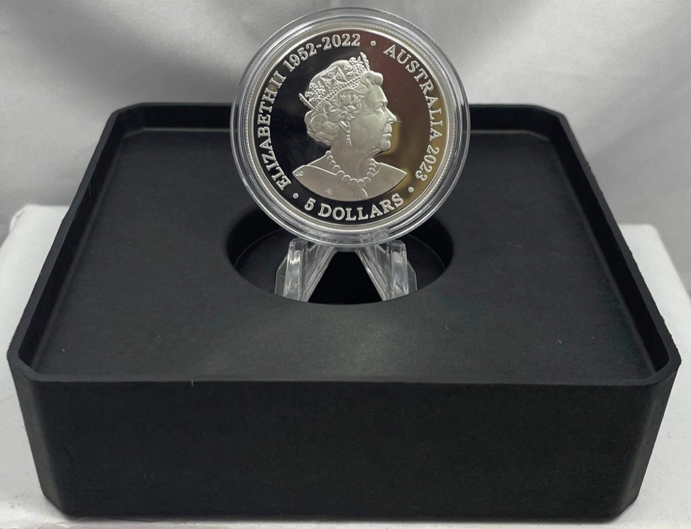 2023 Silver 5 Dollar Proof Coin Emperor Penguin product image