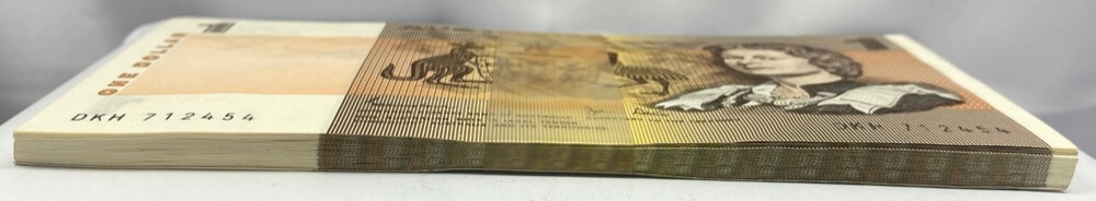 1982 $1 Note Split Bundle of 50 Notes Johnston/Stone product image