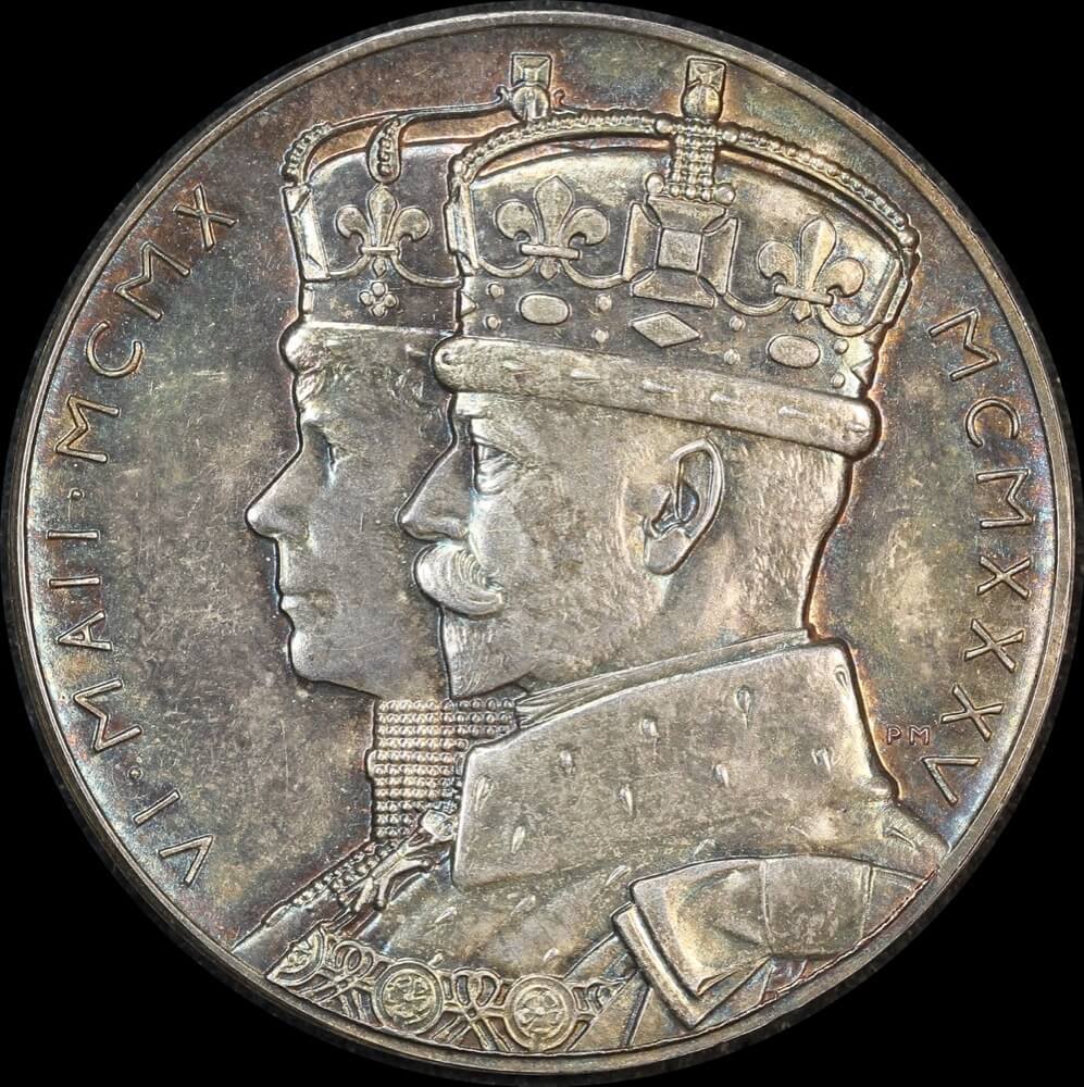 Great Britain 1935 Silver Jubilee Medallion (32mm) in Presentation Case Uncirculated product image