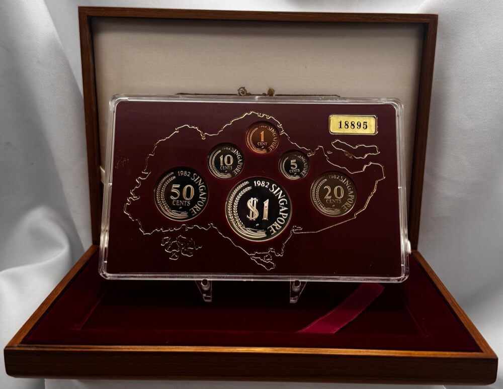 Singapore 1982 Proof Coin Set product image