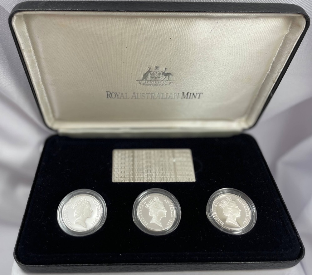 1990 Masterpieces in Silver Proof Coin Set - Damaged Packaging product image